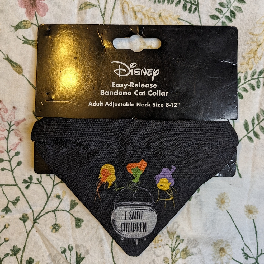 Disney Hocus Pocus Sanderson Sisters Bandana Pet Collar, Size 8 - 12 in, NWT